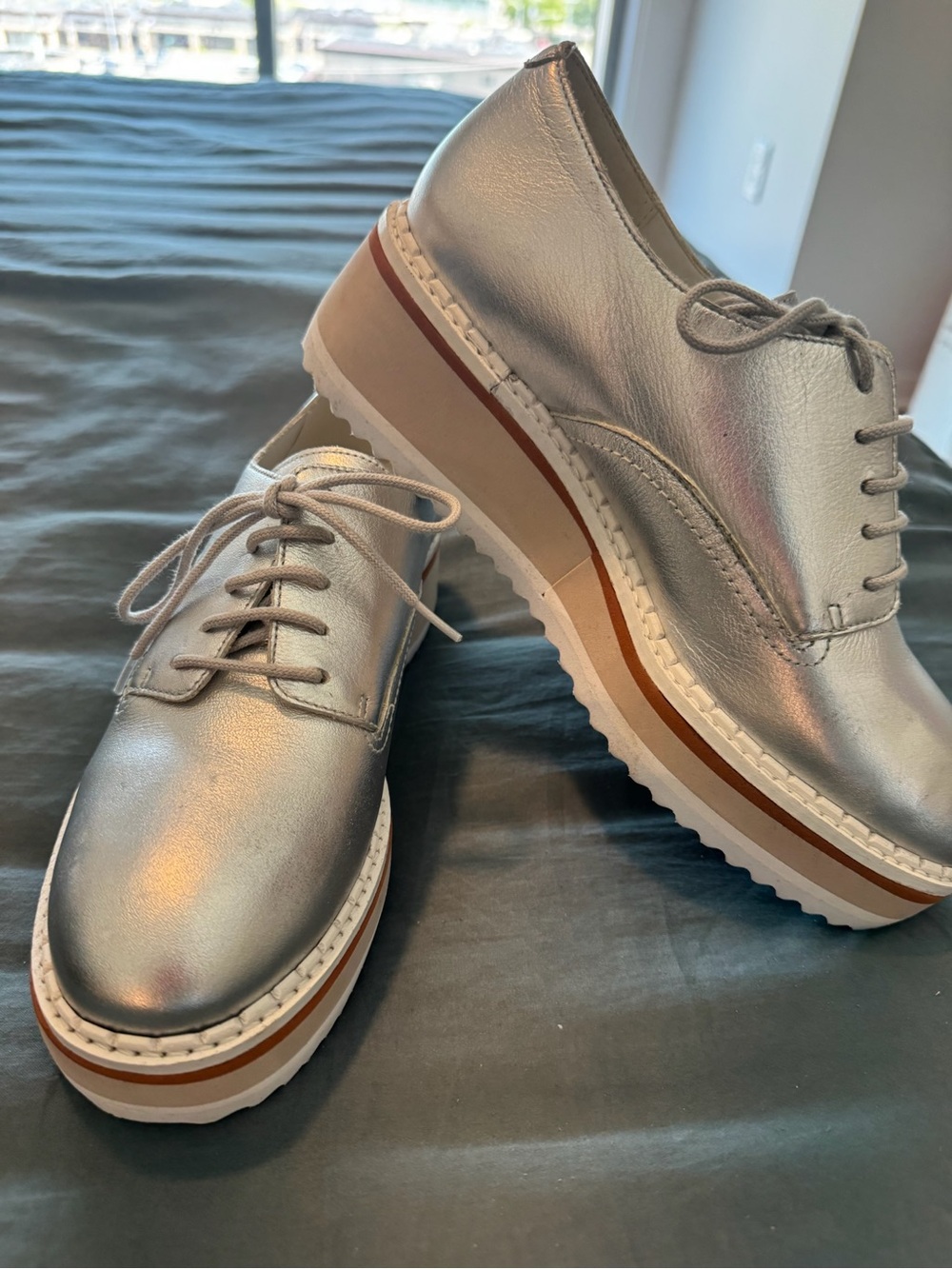 Matisse Metallic Silver Platform Lace-Up Flats